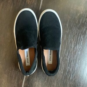 Velvet Steve Madden slides